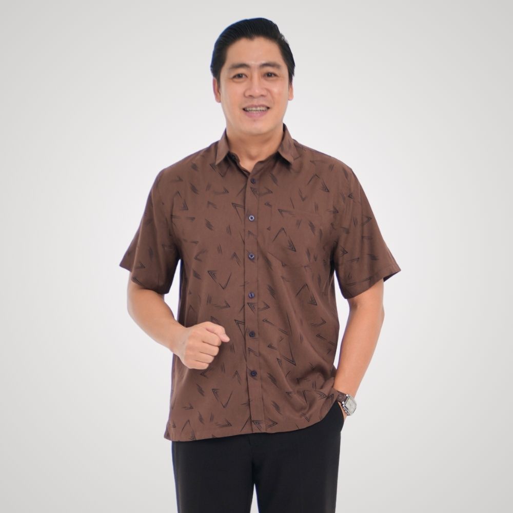 Áo sơ mi nam trung niên tay ngắn lai ngang, chất liệu Linen thoáng mát, nhẹ nhàng, mẫu P25SNHT012 từ thương hiệu PAPAGO